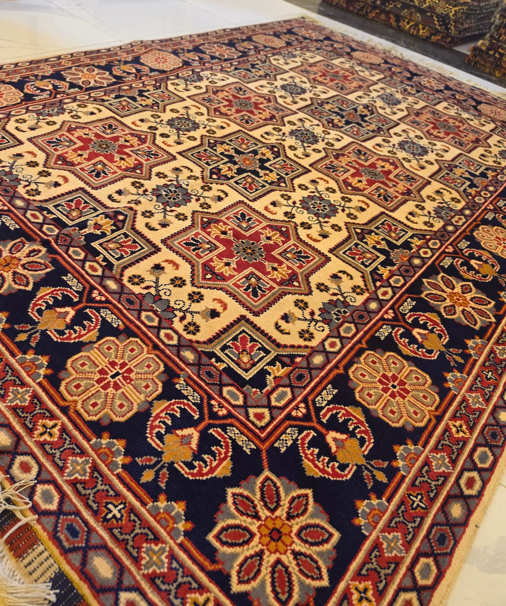 Handmade Turkoman Rug – Gold Rosette Medallion, Afghan Wool 5x7 (1.5m x 2m)