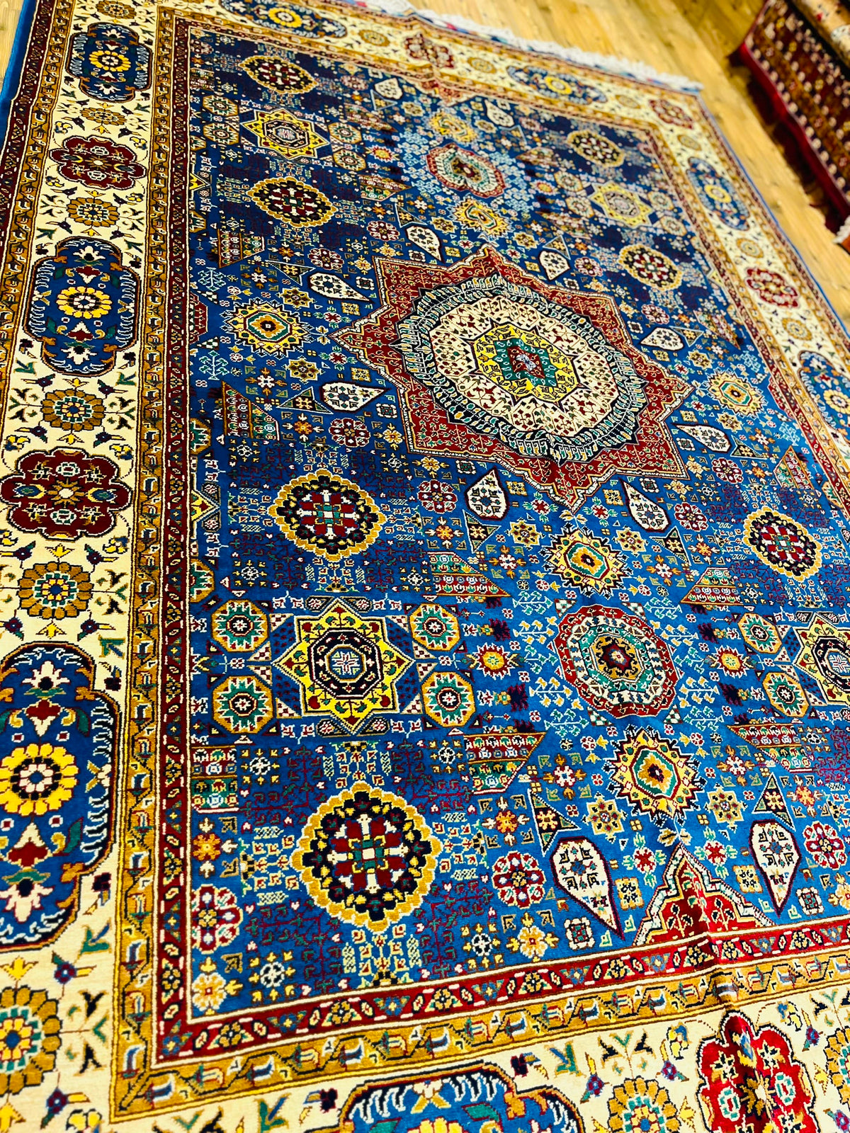 Handmade Afghan Mamluk Medallion Rug — Navy & Ivory, 7x10