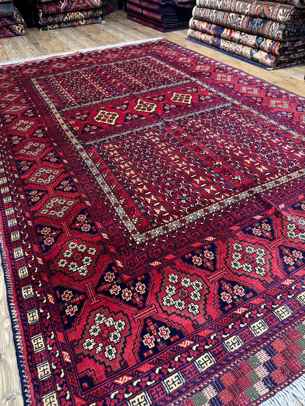 Ersari-Turkoman – Deep Red Paneled Gul Design