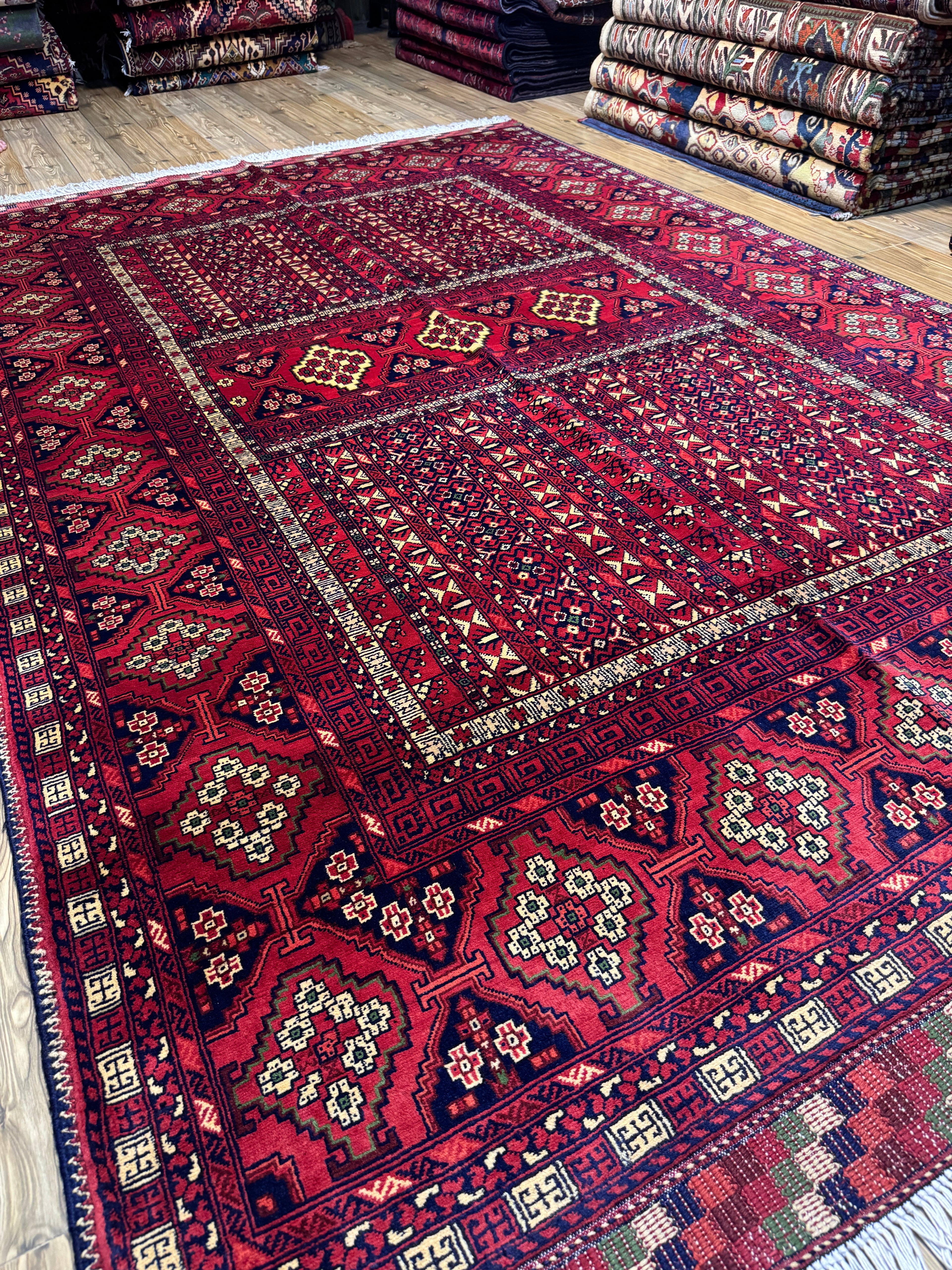Ersari-Turkoman – Deep Red Paneled Gul Design