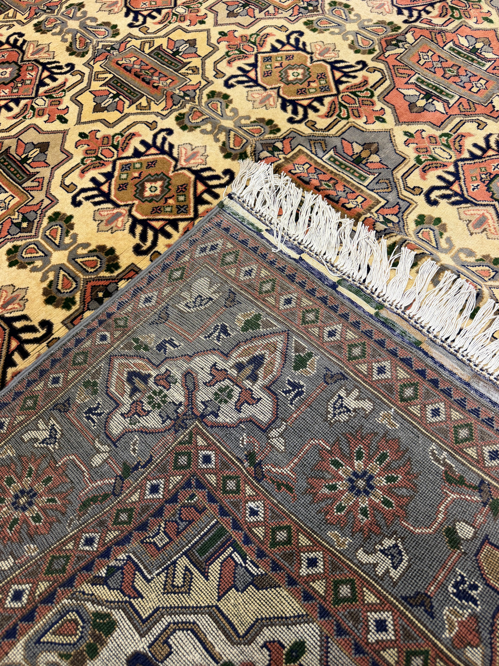 Kazak – Ivory & Terracotta Octagon Lattice