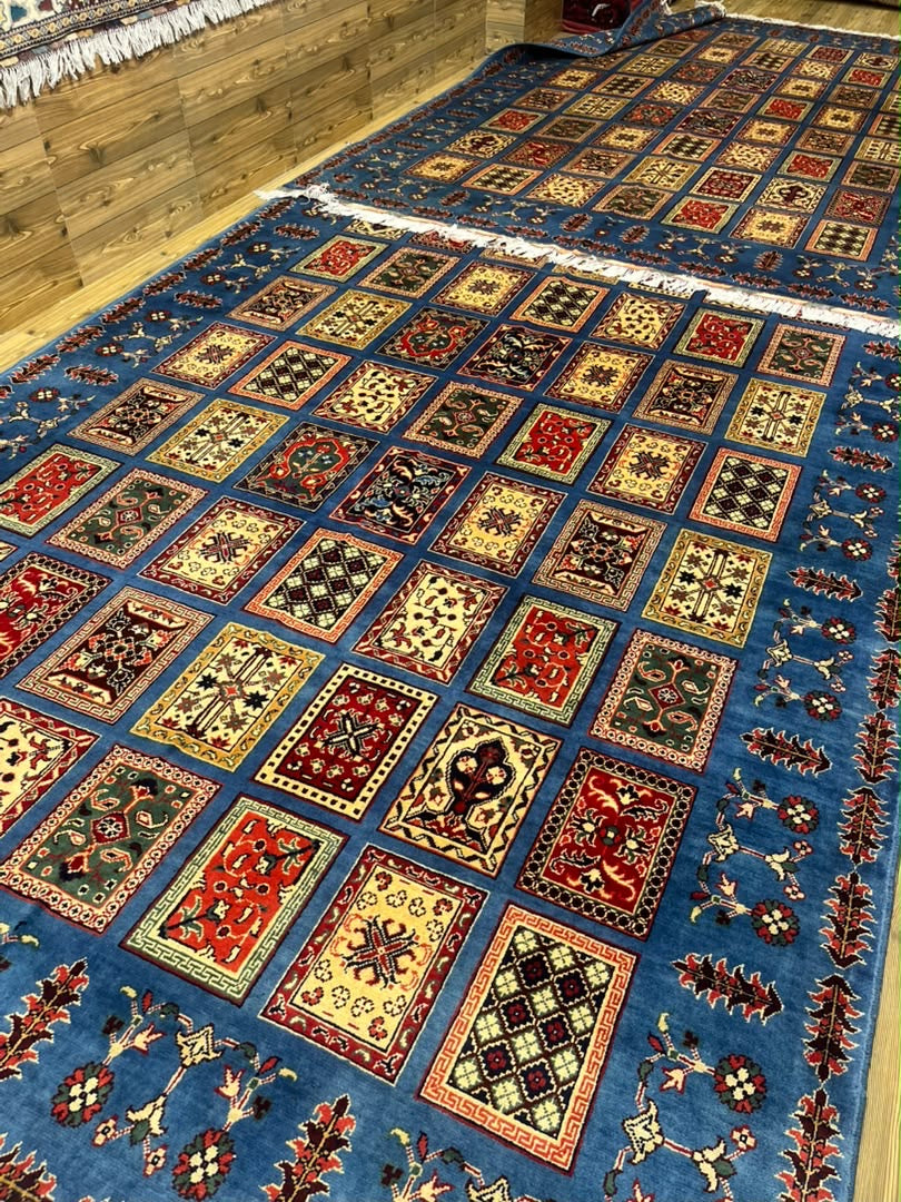 Handmade Afghan Ayna Gul Rug — Sky Blue & Cream