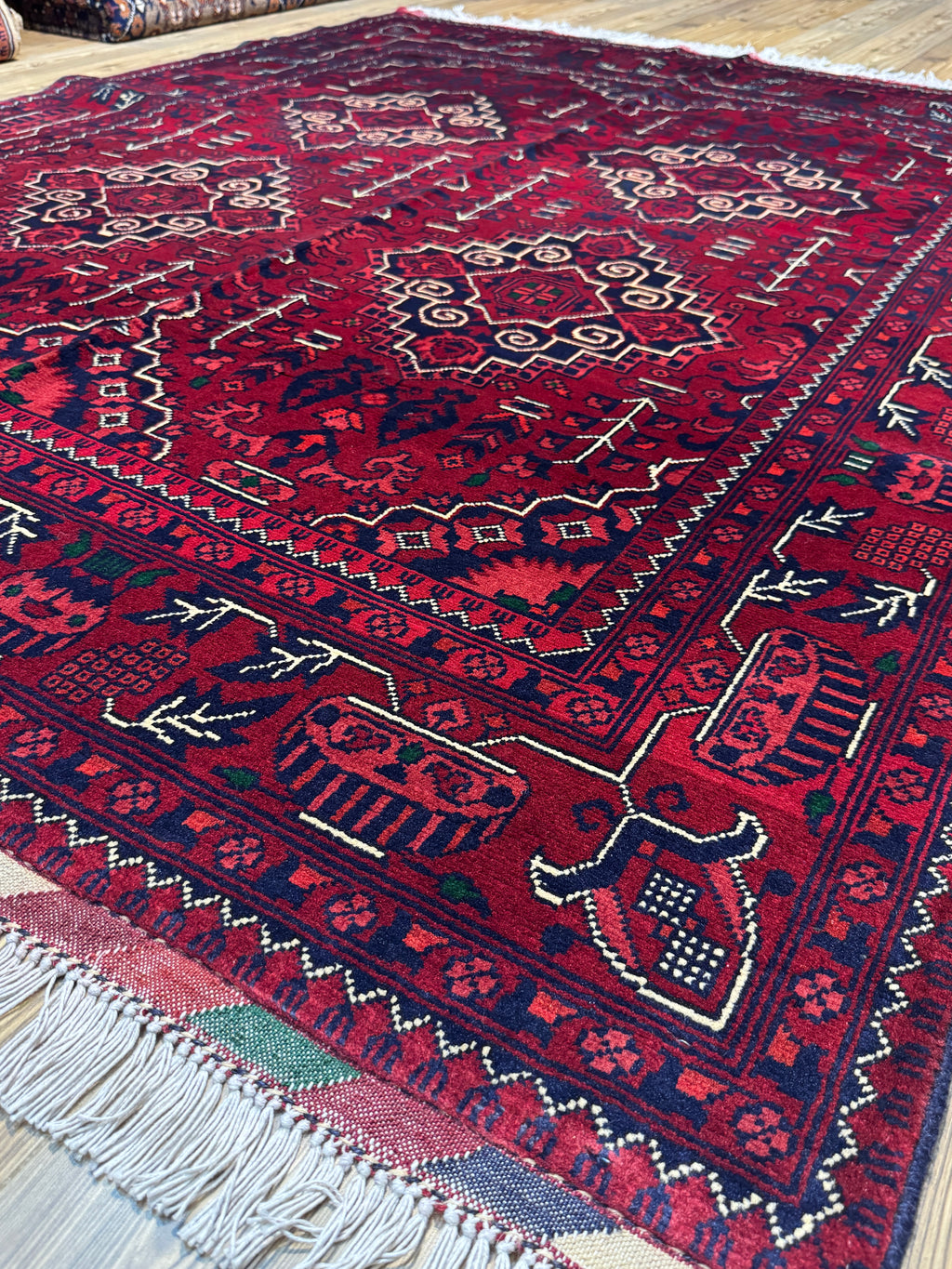 Baluch – Deep Red Hooked Diamond Medallion