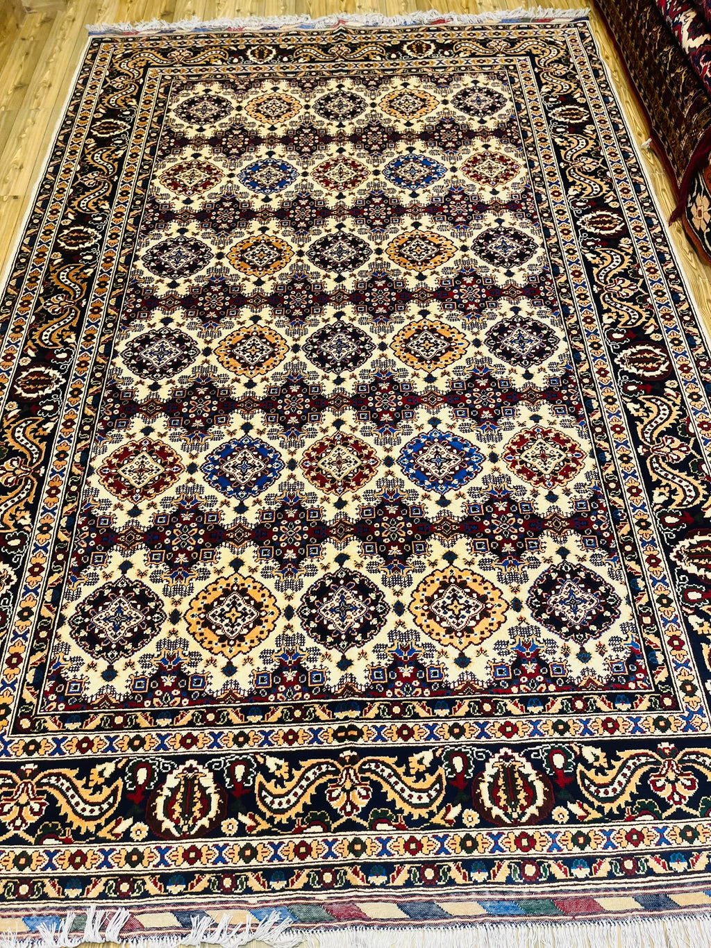 Handmade Afghan Abrisham Rug — Ivory & Navy Diamond Lattice