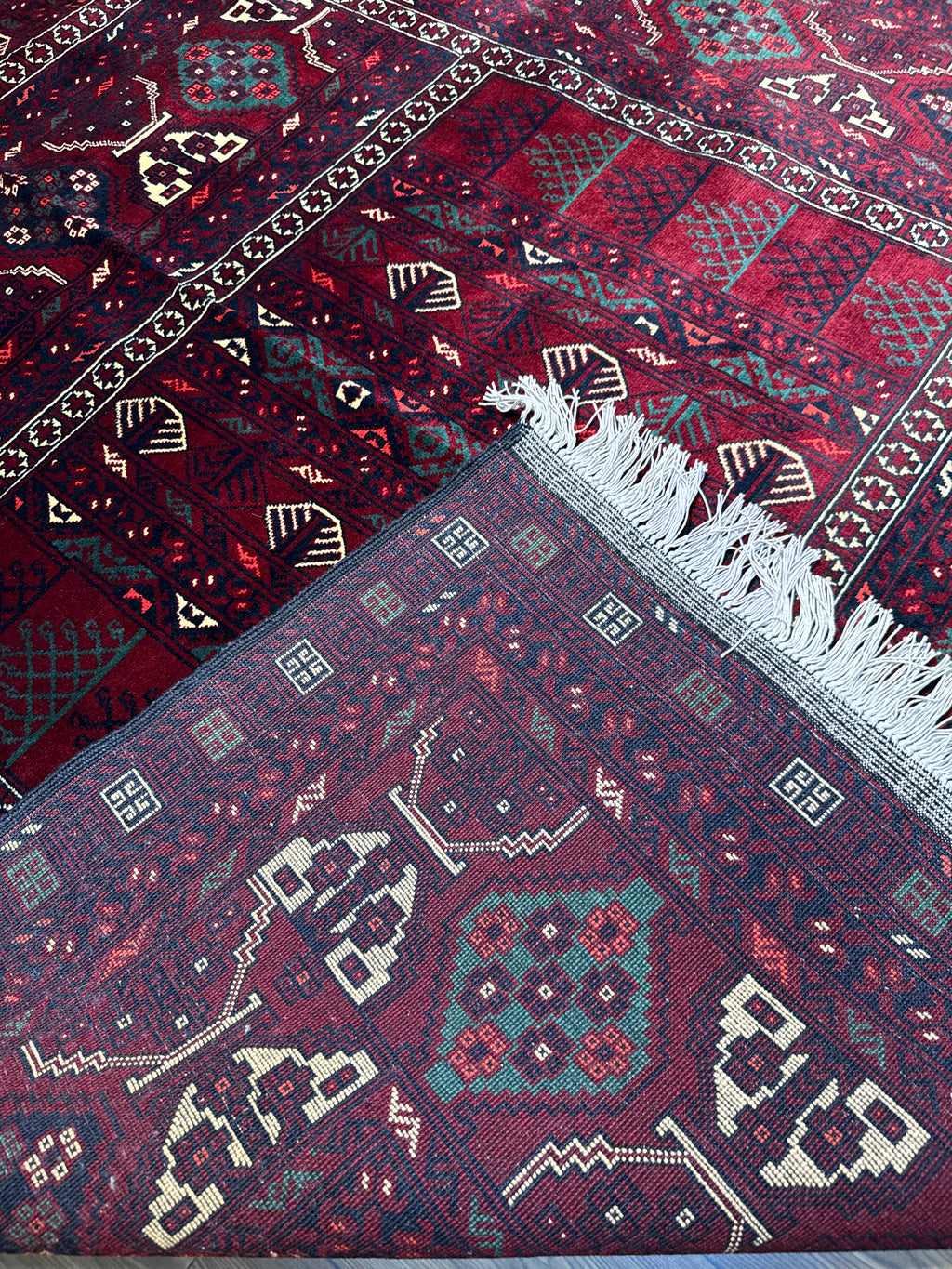 Ersari – Burgundy & Teal Paneled Tree Design