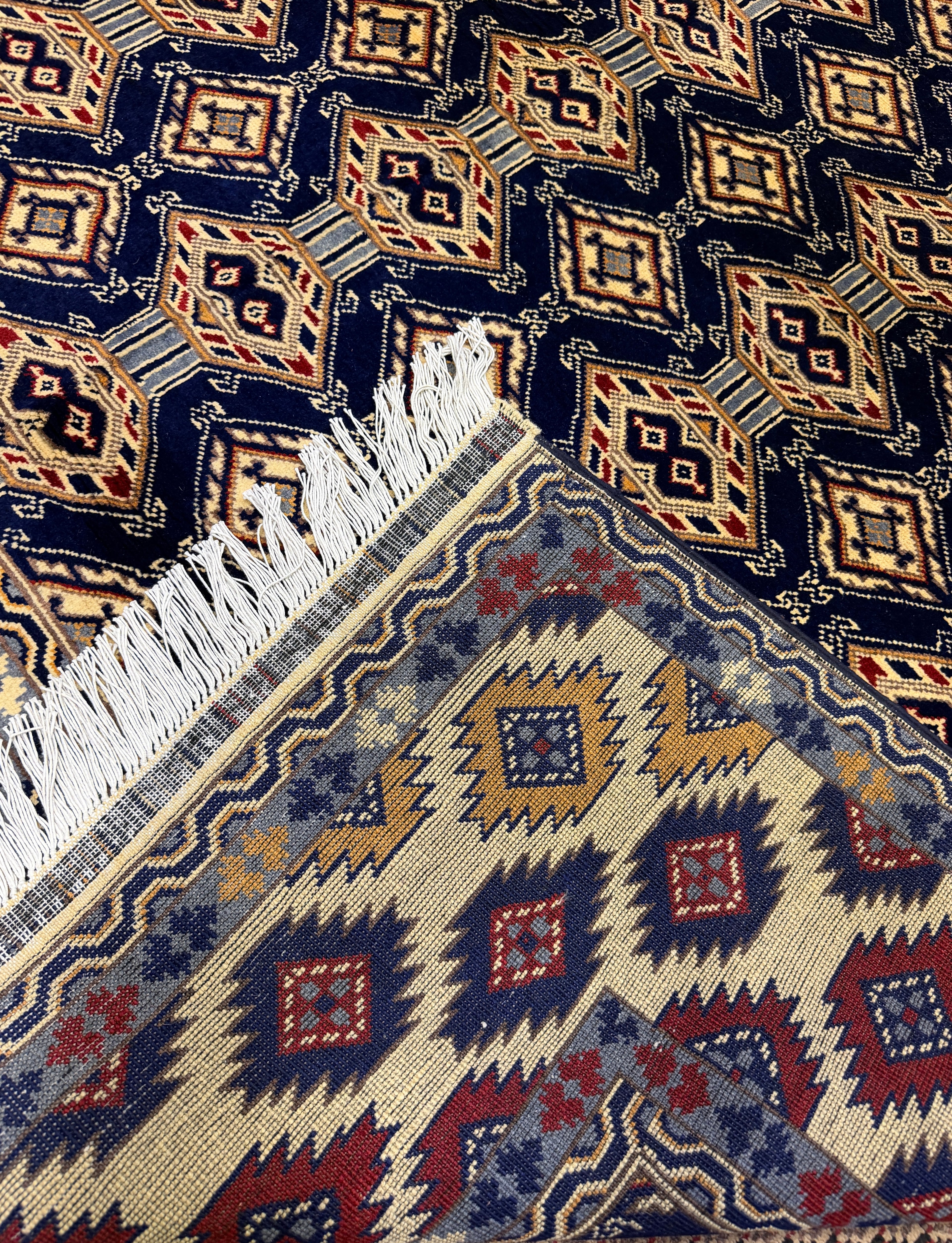 Baluchi – Navy & Gold Diamond Repeat