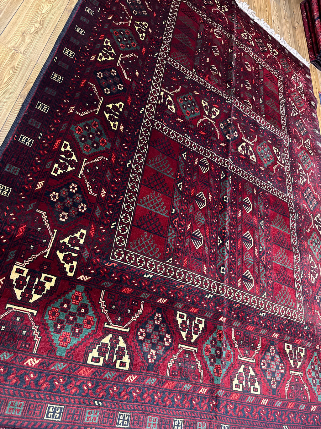 Ersari – Burgundy & Teal Paneled Tree Design