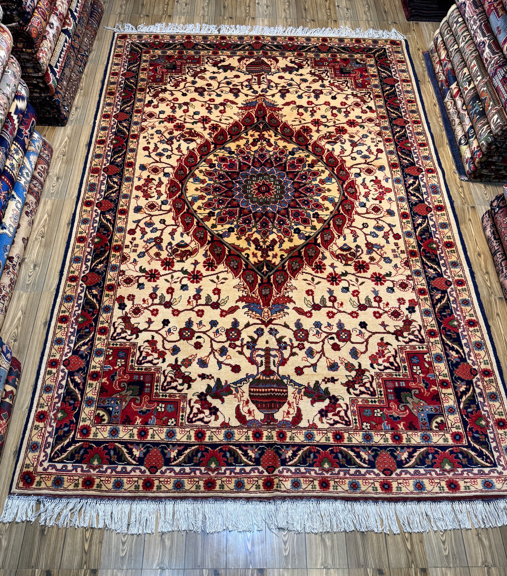 Tabriz-Style – Ivory Floral Medallion (Afghan-Woven)