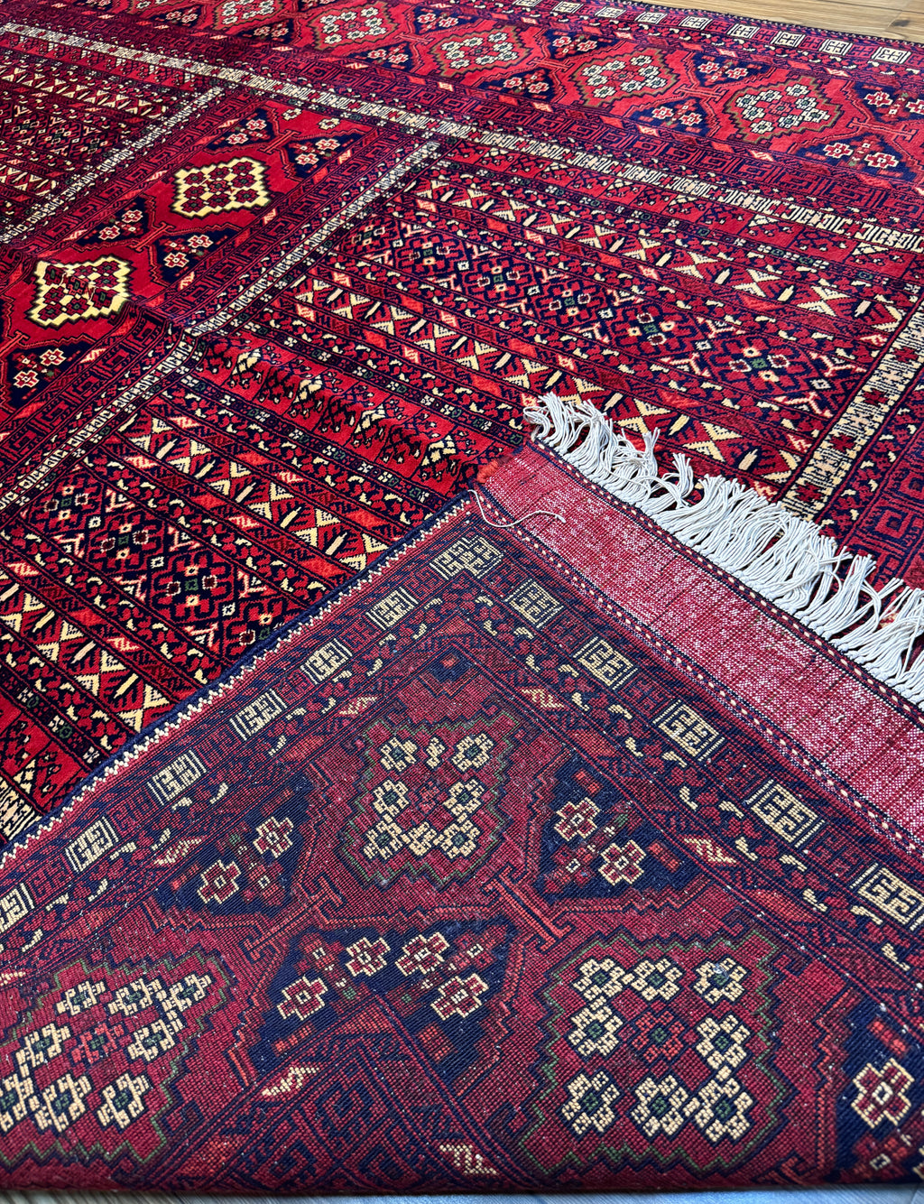 Ersari-Turkoman – Deep Red Paneled Gul Design