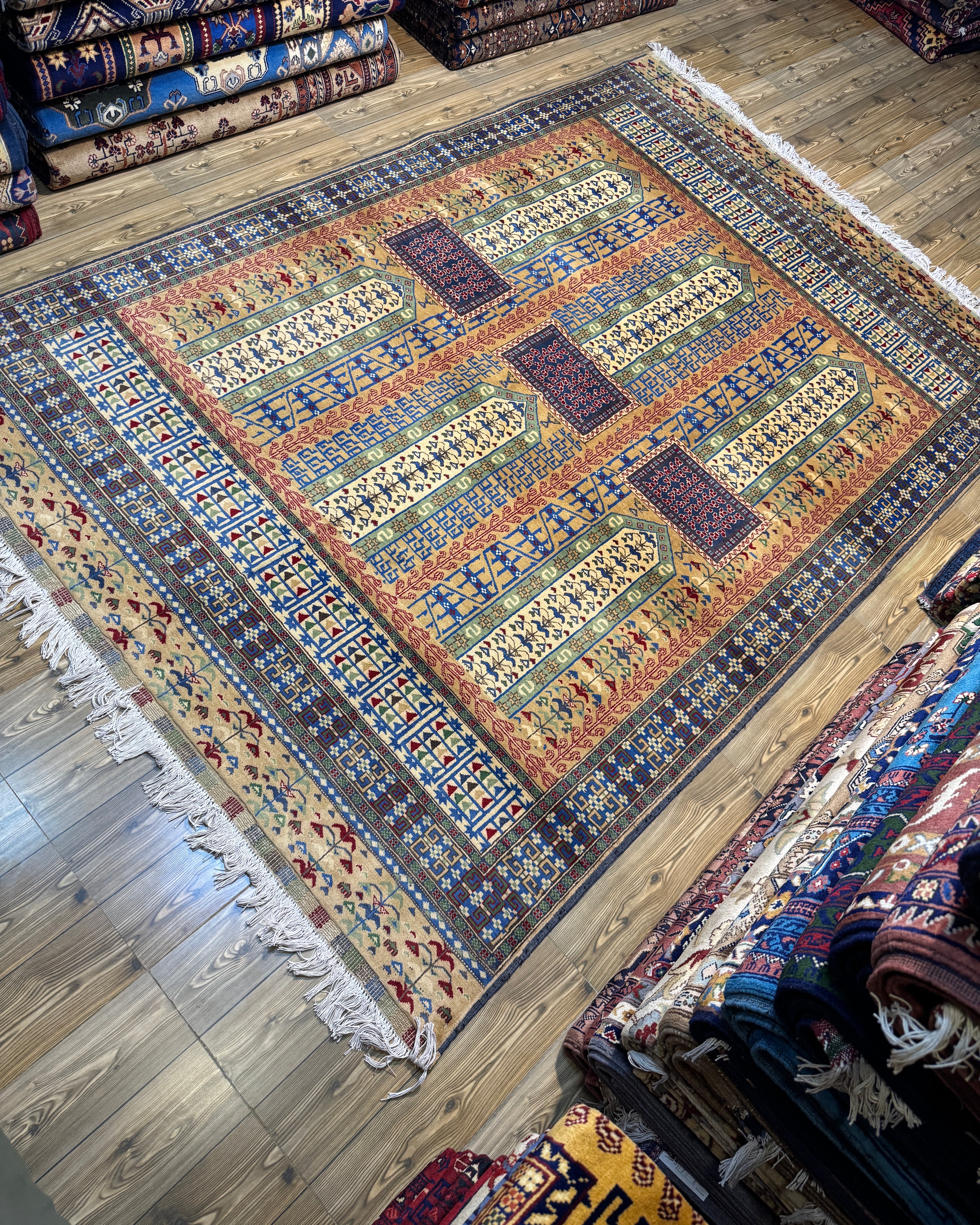 Afghan Turkoman – Gold Six-Mihrab "Saf" Prayer Design