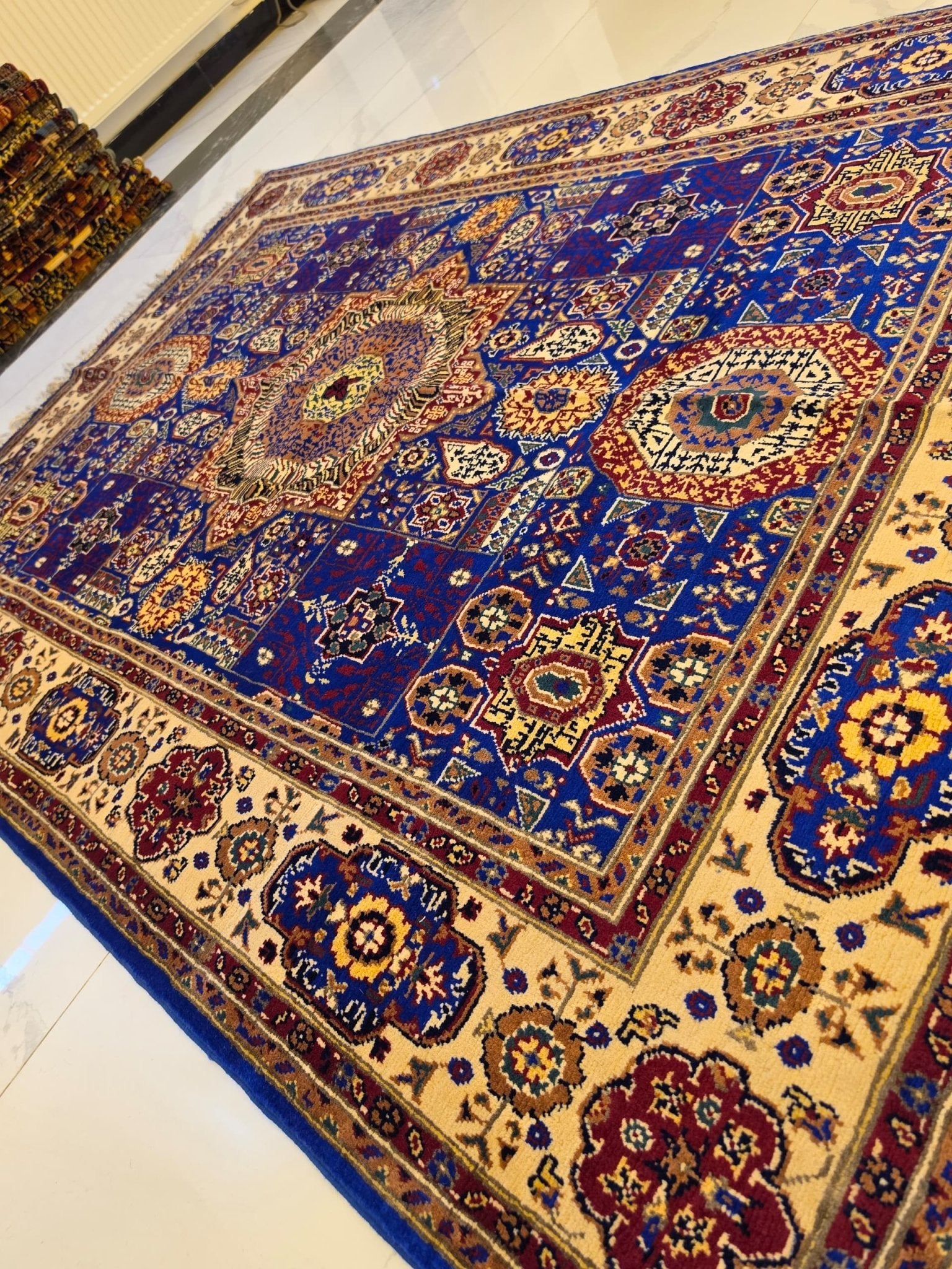Handmade Afghan Rug – Cream & Burgundy Octagonal Star Medallion, - AL Safi Rug House