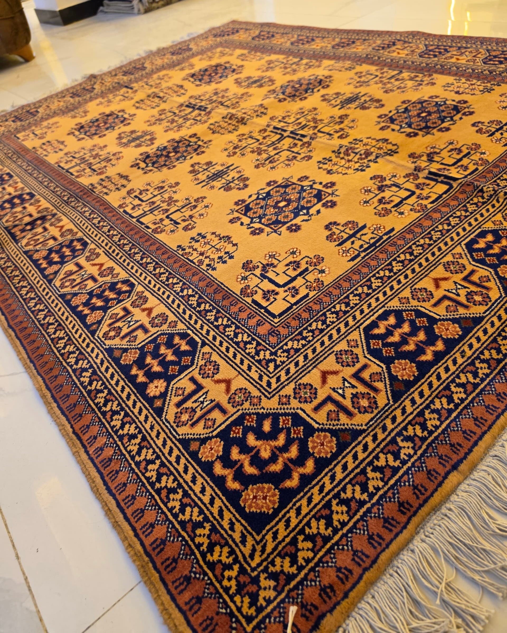 Handmade Maimana Rug